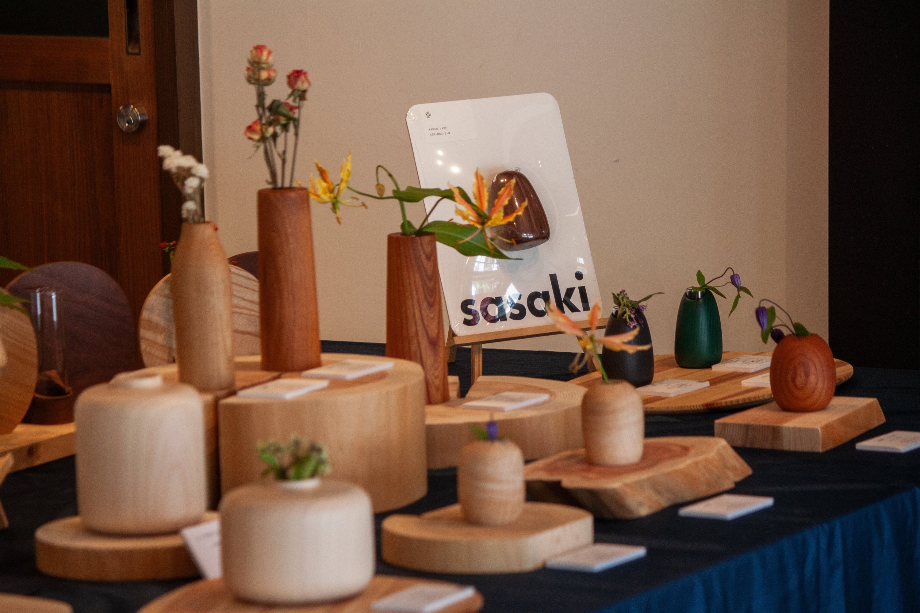 【REPORT】FLOWER VASE POPUP｜日本の木の一輪挿しと家具に出会える9日間