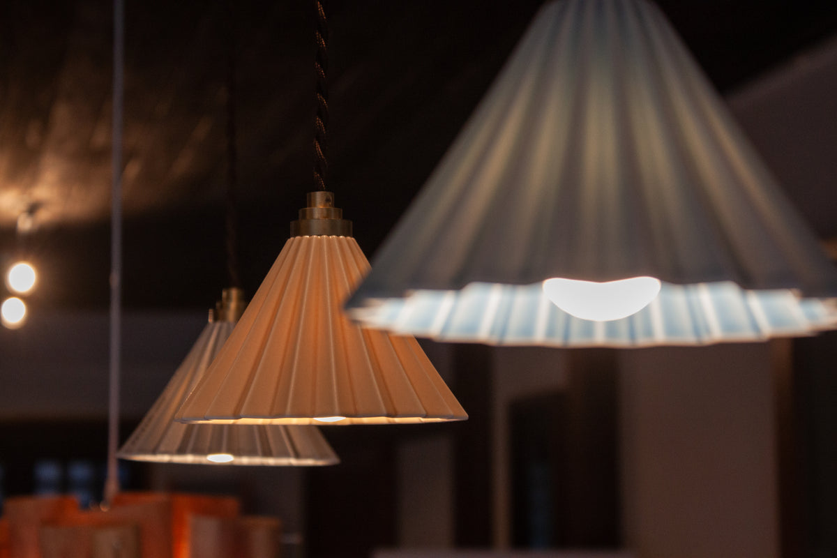 ORIGAMI LAMP PENDANT（オリガミランプ ペンダント）