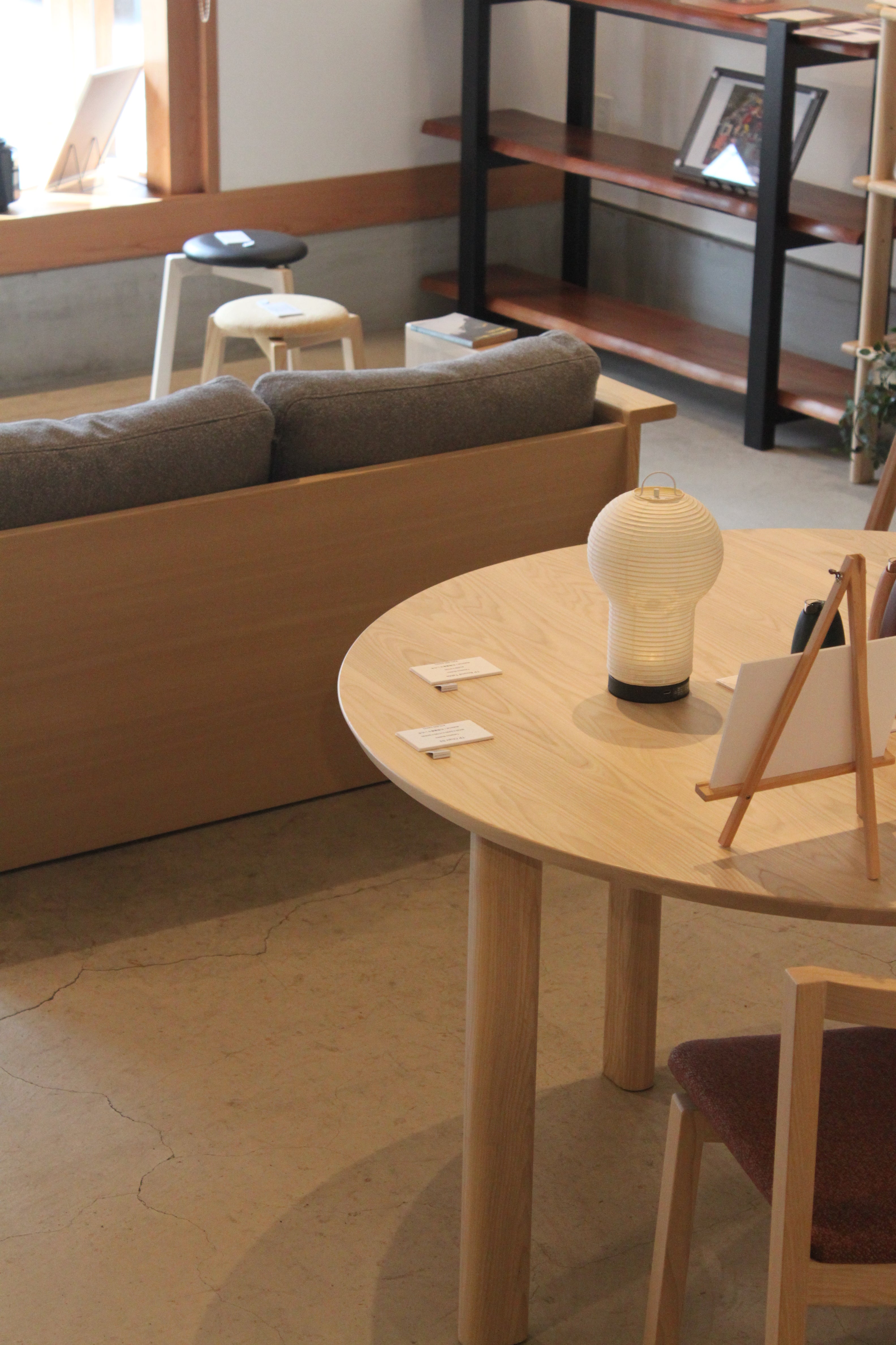 TP センの木の家具 Round Table 120cm – tokono