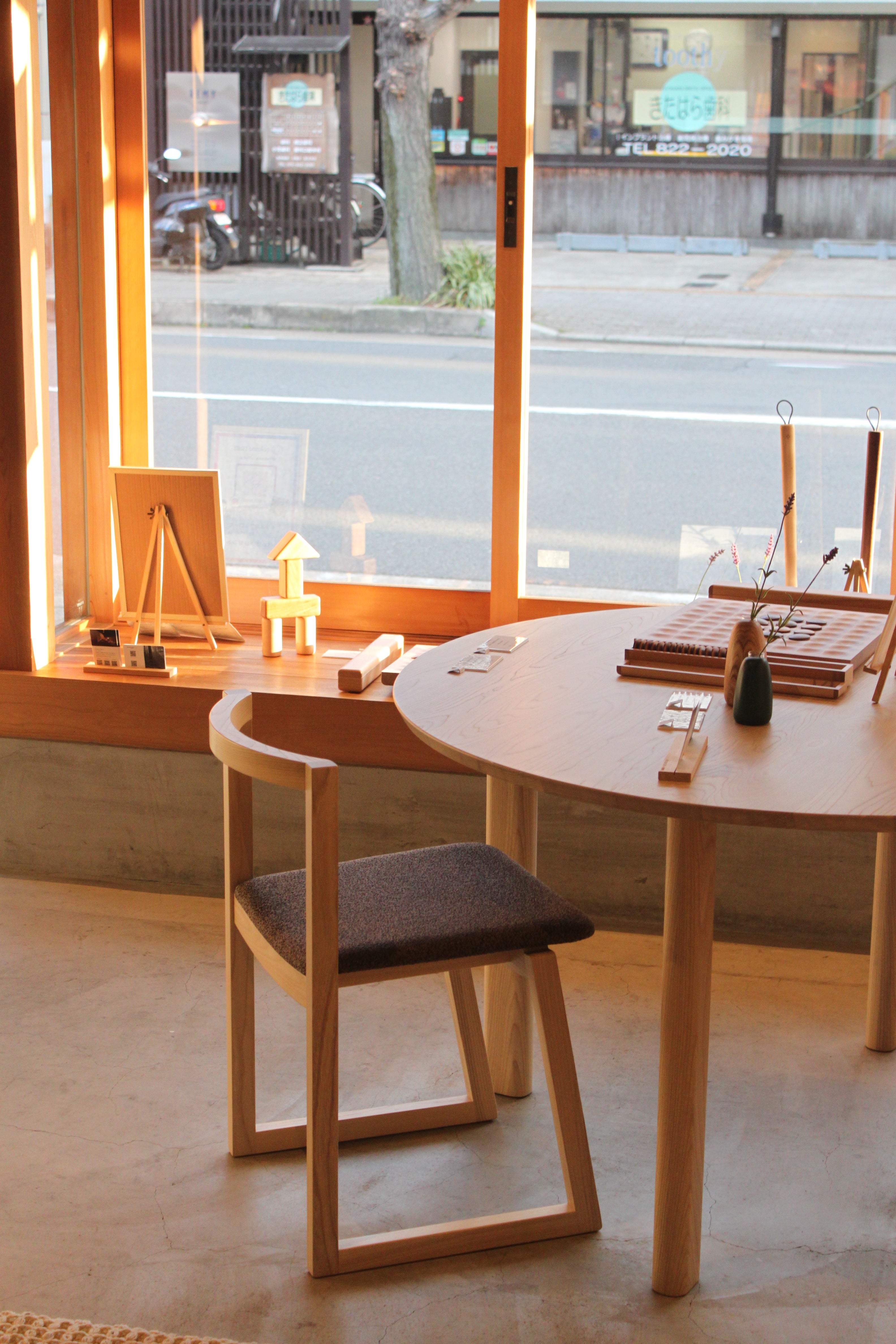 TP センの木の家具 Round Table 110cm – tokono