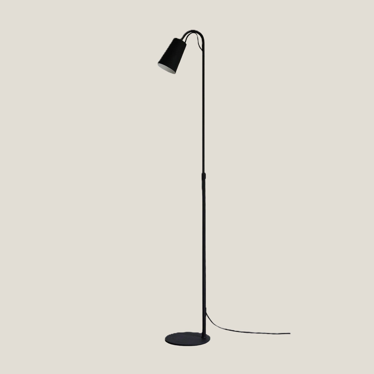 Magnecco マグネッコ フロアランプ