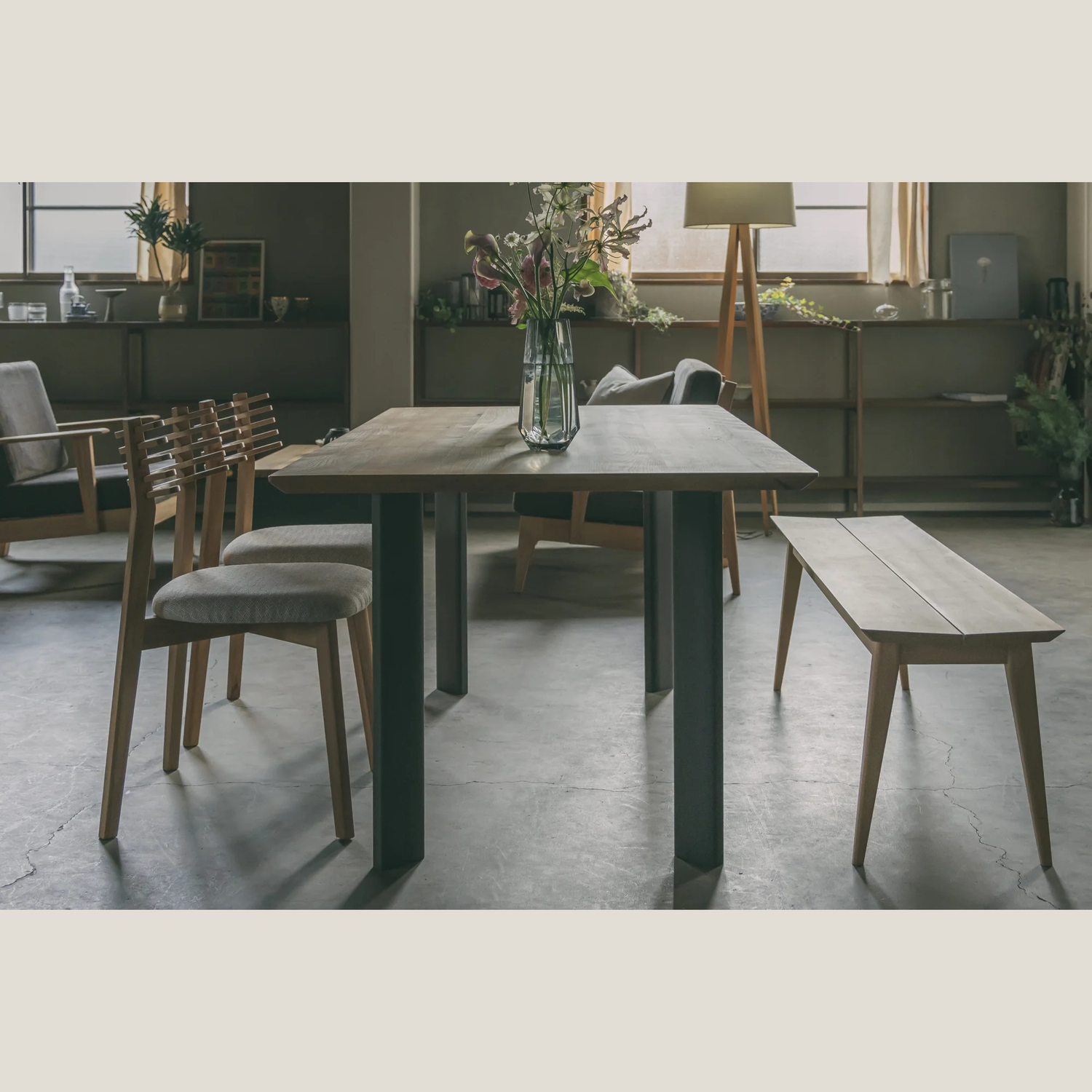 Sara Dining table 160cm